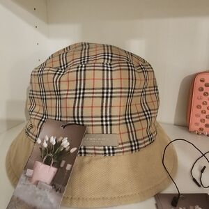 Burberry Beige Plaid Bucket Hat with Black and Red Check